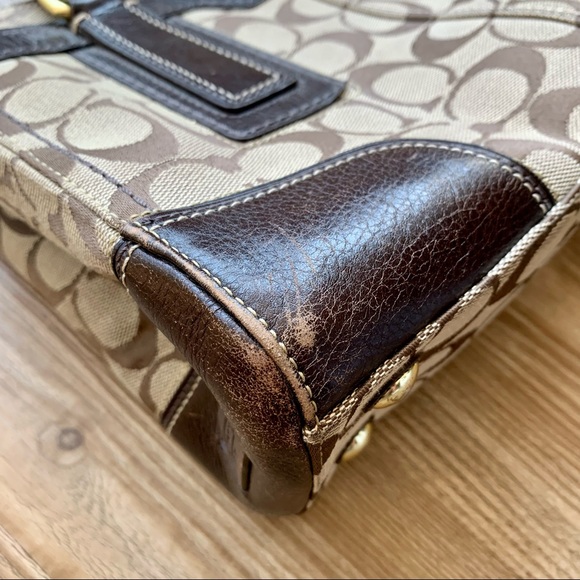 Vintage Coach Hand Bag - Picture 8 of 10